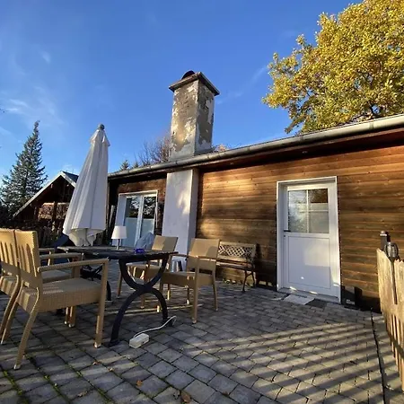 Eifelcottage Wren Ulmen