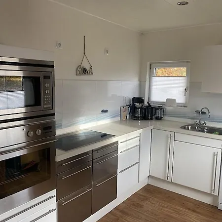 Semesterbostad Eifelcottage Wren Ulmen