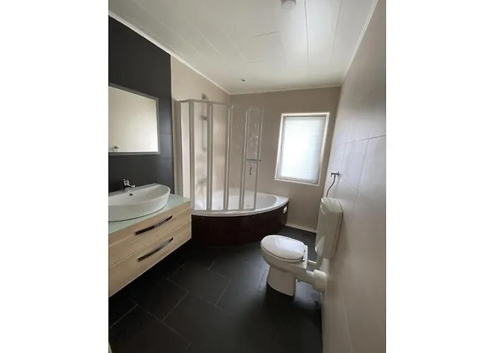 Eifelcottage Wren * Ulmen